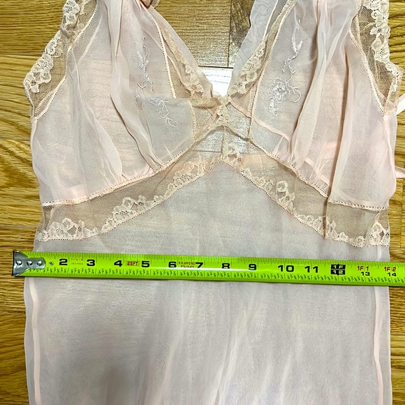 Light Pink Vintage Slip - Picture 5 of 7